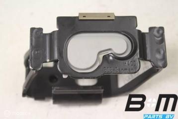 Bevestigingsoog in hemel links Audi A6 4G Avant 4G9861735 beschikbaar voor biedingen