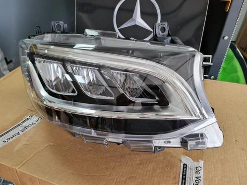 Koplamp rechts van een Mercedes Sprinter, Auto-onderdelen, Verlichting, Mercedes-Benz, Nieuw, 3 maanden garantie, Ophalen of Verzenden