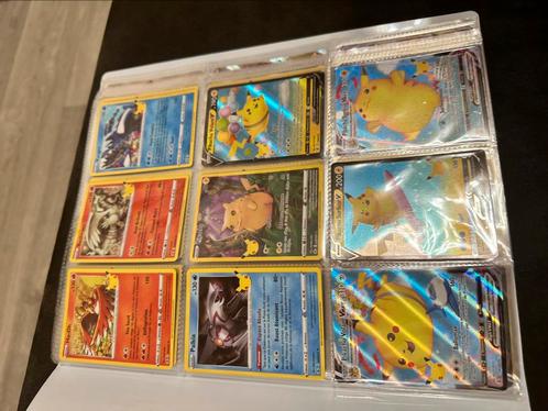 Vends set complet, 25 ans, célébration Pokemon, Hobby & Loisirs créatifs, Jeux de cartes à collectionner | Pokémon, Comme neuf