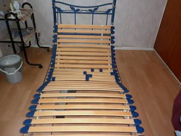 LIT 1 PERS AVEC SOMMIER ELECTRIQUE  beschikbaar voor biedingen