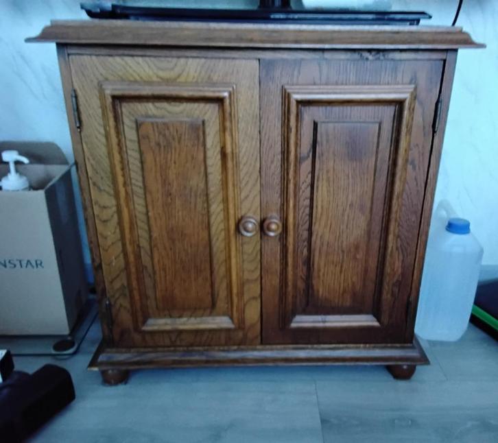 Meuble en chene pour téléviseur, Huis en Inrichting, Kasten | Dressoirs, Zo goed als nieuw, 50 tot 100 cm, 25 tot 50 cm, Met deur(en)