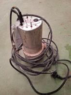 pompe vide cave, Tuin en Terras, Waterpompen, Ophalen, Gebruikt, Elektrisch, Voorzetpomp