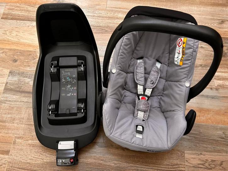 Autostoel Maxi-Cosi + isofix base, Kinderen en Baby's, Autostoeltjes, Zo goed als nieuw, Maxi-Cosi, Isofix, Ophalen