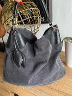 Véritable sac Mercedes douée tout moitiee toile moitiee cuir, Handtassen en Accessoires, Tassen | Damestassen, Ophalen of Verzenden
