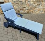 Chaise longue bleue en plastique avec coussin épais, Jardin & Terrasse, Chaises longues, Utilisé, Plastique, Réglable