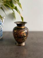 Vintage vaas van zwart geëmailleerd messing uit India, Ophalen