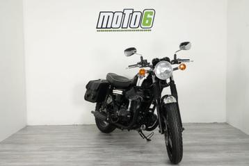 Kawasaki W800 SE met zijtassen beschikbaar voor biedingen