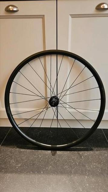 Nieuwe gravelwielen - DT Swiss/Specialized  beschikbaar voor biedingen