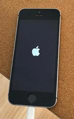 IPhone SE 128 gb met hoesje, Ophalen, Zonder abonnement, 128 GB, Gebruikt