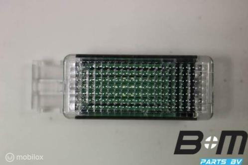Voetenruimteverlichting VW Tiguan 2016 5G0947409, Auto-onderdelen, Overige Auto-onderdelen, Gebruikt
