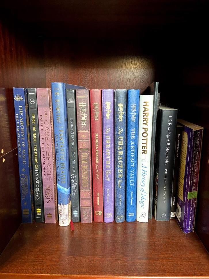 Harry Potter boeken - verzamelboeken, Verzamelen, Harry Potter, Zo goed als nieuw, Boek of Poster, Ophalen