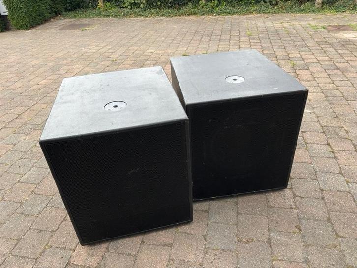 Paar Fane 18" subwoofers EN11801 met Sovereign 18-800p, Audio, Tv en Foto, Luidsprekerboxen, Gebruikt, Subwoofer, 120 watt of meer