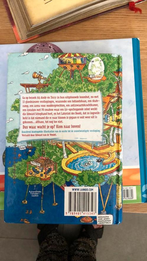 Terry Denton - De waanzinnige boomhut van 26 verdiepingen, Boeken, Kinderboeken | Jeugd | onder 10 jaar, Zo goed als nieuw, Ophalen of Verzenden