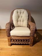 Comfortabele rieten zetel met kussens, Huis en Inrichting, Ophalen, Gebruikt, Eenpersoons, Klassiek