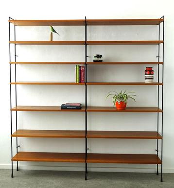 Vintage Omnia wandsysteem Ernst Dieter Hilker wandkast teak beschikbaar voor biedingen