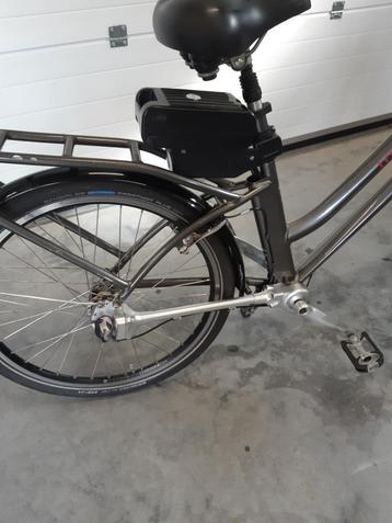 elektrische damesfiets beschikbaar voor biedingen
