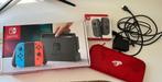 Nintendo Switch + extra's, Games en Spelcomputers, Spelcomputers | Nintendo Switch, Ophalen, Zo goed als nieuw, Met 3 controllers of meer