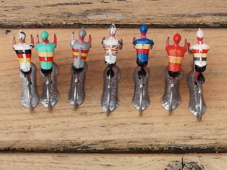 miniatuurwielrennertjes uit metaal van vroeger, Fietsen en Brommers, Fietsen | Racefietsen, Verzenden