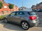 Mercedes Gla 180 bouwjaar 2017, Automaat, Cruise Control, Leder en Stof, Diesel