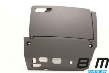Dashboardkastje Audi A3 8V Limo 8V1857035B beschikbaar voor biedingen