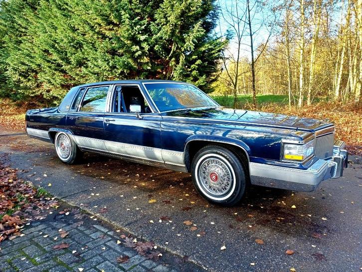 cadillac brougham**bj:1991**5,0L v8**, Auto's, Cadillac, Bedrijf, Te koop, Brougham, Airconditioning, Boordcomputer, Centrale vergrendeling