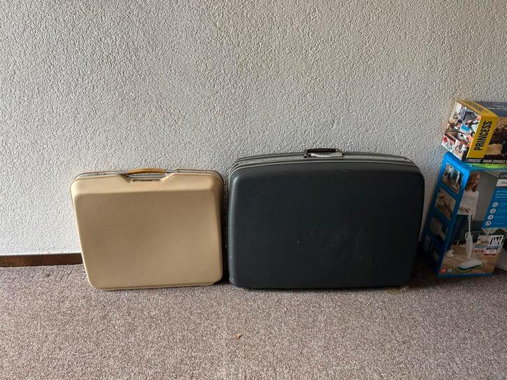 Vielles valises en parfait état, Handtassen en Accessoires, Koffers, Gebruikt, Ophalen