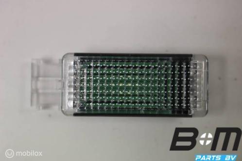 Voetenruimteverlichting VW Tiguan 2016 5G0947409, Auto-onderdelen, Interieur en Bekleding, Gebruikt