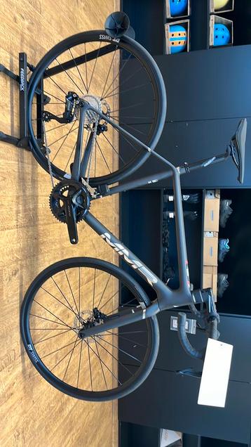 MMR adrenaline maat M 1.72-1.82m beschikbaar voor biedingen