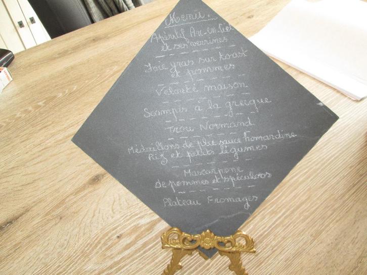 Ardoise décorative sur chevalet doré, Maison & Meubles, Accessoires pour la Maison | Tableaux à écrire & Proverbes, Neuf, Enlèvement ou Envoi