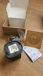 Arpi vloerstopcontact messing, Doe-het-zelf en Bouw, Ophalen of Verzenden, Nieuw
