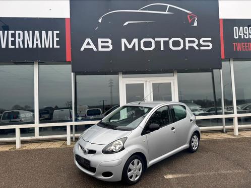 Toyota Aygo 1.0 benzine 2009 99.000km, Auto's, Toyota, Bedrijf, Aygo, ABS, Airbags, Boordcomputer, Centrale vergrendeling, Electronic Stability Program (ESP)