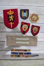 Lot kentekens armband patches staafjes medailles ABL, Emblème ou Badge, Armée de terre, Envoi
