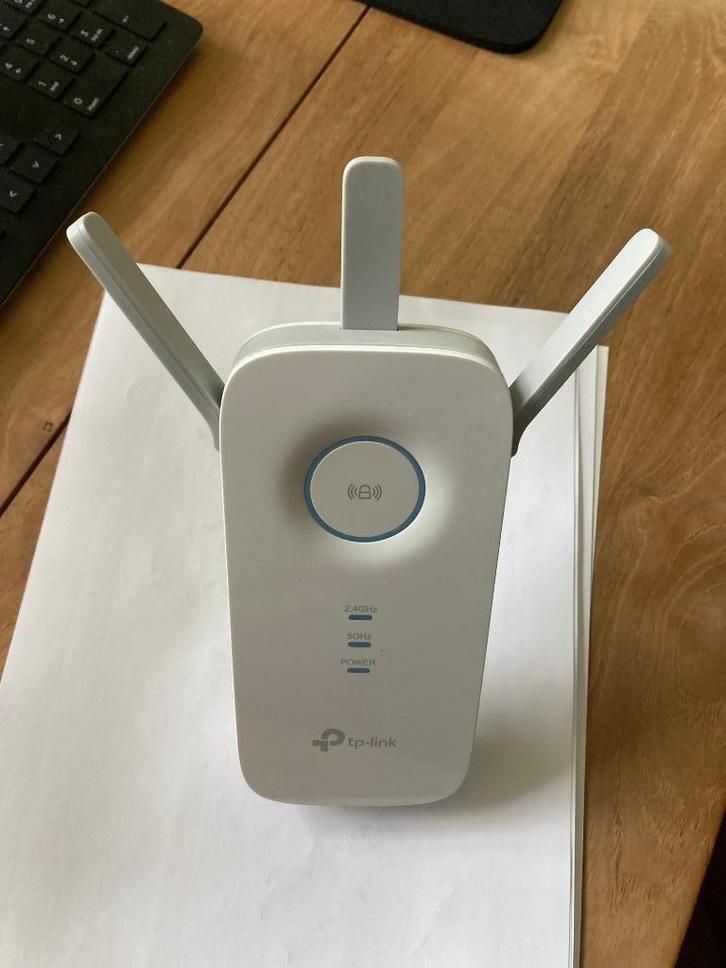 WiFi versterker TP Link, Computers en Software, WiFi-versterkers, Zo goed als nieuw, Ophalen