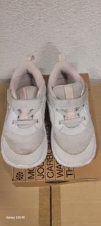 Sportschoenen meisje maat 27 Nike, Ophalen, Gebruikt, Meisje, Sportschoenen