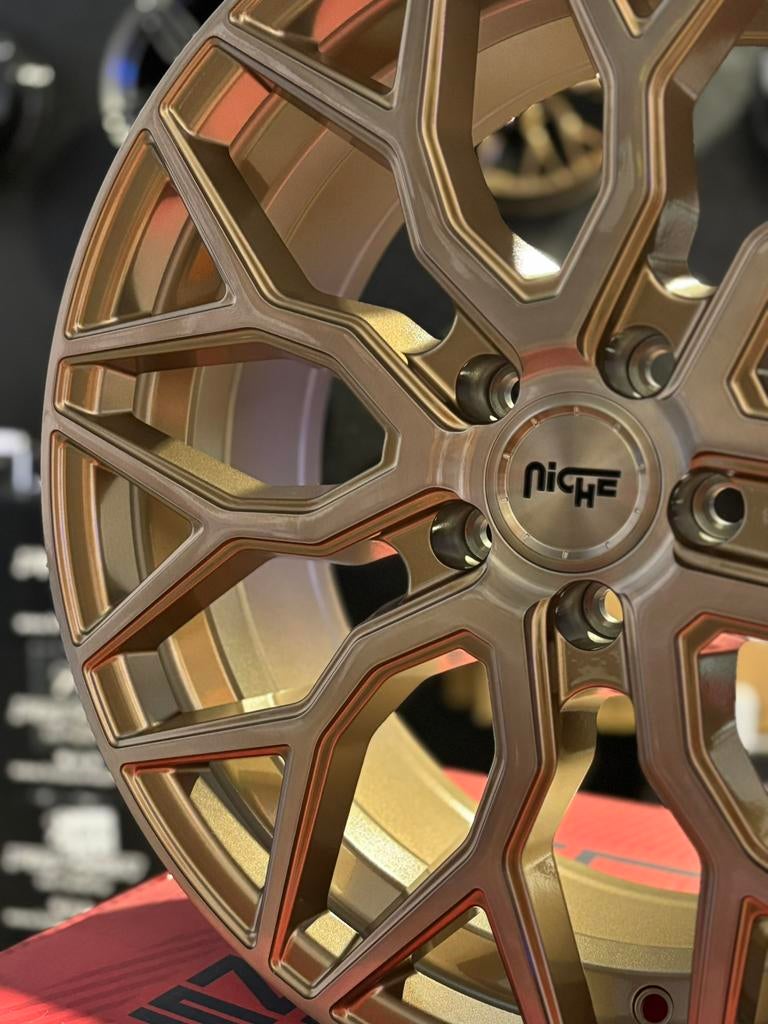 19” niche mazzanti bronze, Motoren, Ophalen of Verzenden