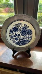 Assiette bleue de Delft avec bord en étain et support en boi, Antiquités & Art, Antiquités | Céramique & Poterie, Enlèvement ou Envoi