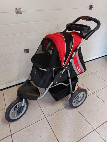 Hondenkar InnoPet. 0486 215927  beschikbaar voor biedingen