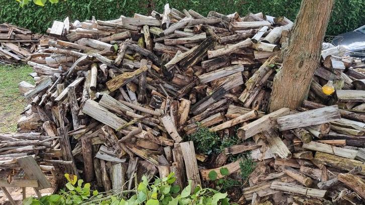 Brandhout Mix van allerlei soorten brandhout mengeling, Tuin en Terras, Brandhout, Ophalen