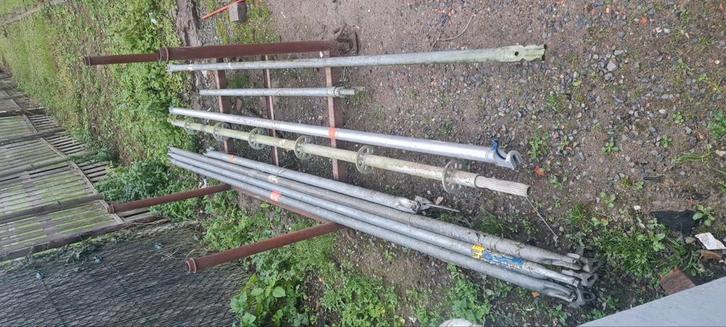 Steigerbuizen layher, Doe-het-zelf en Bouw, Steigers, Zo goed als nieuw, Ophalen