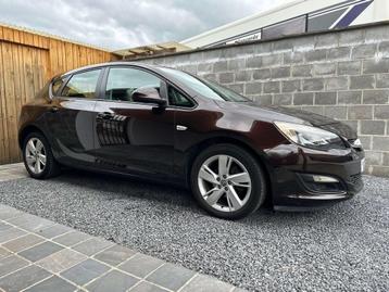 Opel Astra 1.6i Cosmo Airco Pdc Slechts 82000km beschikbaar voor biedingen