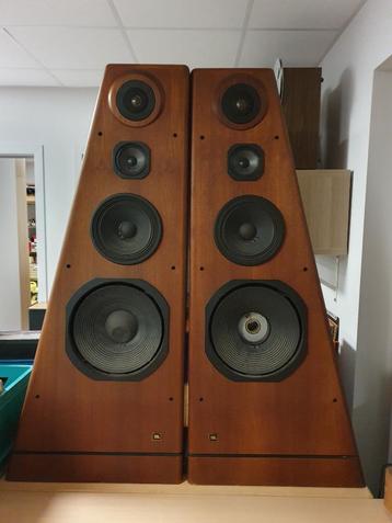 2 luidsprekers / speakers JBL Ti250
