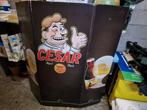 Kartonnen reclamebord van Cesar Triple bier (Urbanus), Verzamelen, Stripfiguren, Ophalen, Zo goed als nieuw