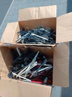 GRATIS: kleerhangers, kapstokken, Vêtements | Femmes, Cintres, Enlèvement, Comme neuf