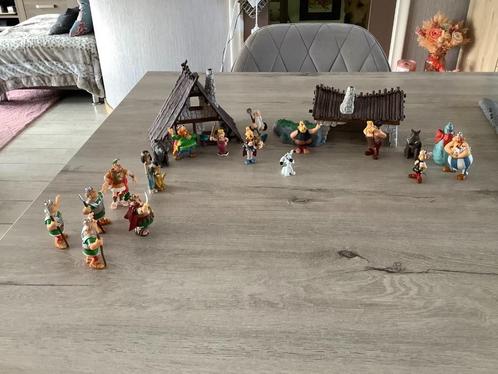 Astrix en Obelix compleet dorp, Verzamelen, Stripfiguren, Zo goed als nieuw, Beeldje of Figuurtje, Asterix en Obelix, Ophalen of Verzenden