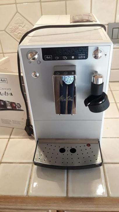 Machine a café melita, Electroménager, Cafetières, Utilisé, Café en grains, Autres modèles, 2 à 4 tasses, Réservoir d'eau amovible