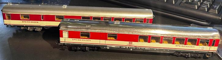 3288. 2 H0 Märklin restaurantauto's., Hobby en Vrije tijd, Modeltreinen | H0, Gebruikt, Wagon, Märklin, Ophalen of Verzenden