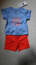 Hemd, T-shirt en short maat 60 Nieuw, Enfants & Bébés, Vêtements de bébé | Taille 56, Ensemble, Garçon, Enlèvement ou Envoi, Neuf