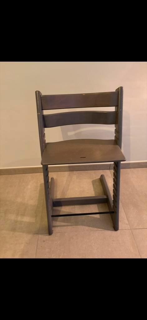 Stokke Tripp Trapp Kinderstoel –Grijs, verstelbaar & stevig, Kinderen en Baby's, Kinderstoelen, Gebruikt, Ophalen of Verzenden