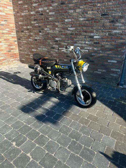 Skyteam dax 125 cc, Fietsen en Brommers, Minibikes, Midibikes en Pitbikes, Zo goed als nieuw, Ophalen