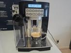Cafetière à cappuccino DeLonghi Magnifica S, Réservoir d'eau amovible, Café en grains, Comme neuf, 10 tasses ou plus